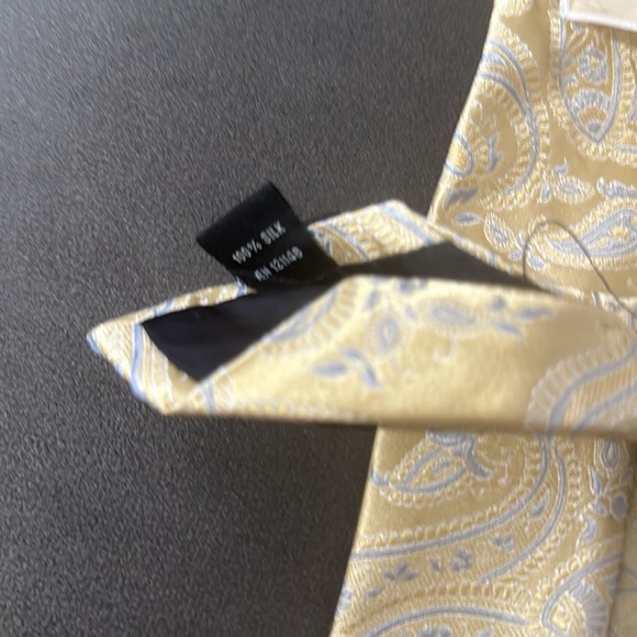 Michael Kors tie - Picture 4 of 5